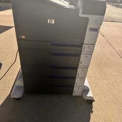 HP Color Laserjet CP5525