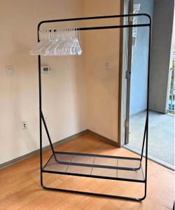Clothing rack