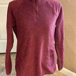 Tek Gear Essential Gear Medium Burgundy Half Zip Fleece Pullover 
