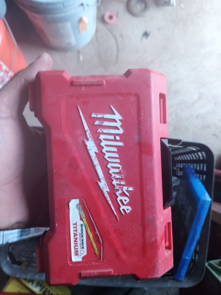 Milwaukee Titanium Drill Bits