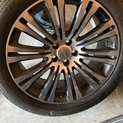 Tiers With Rims/ Michelin Tire