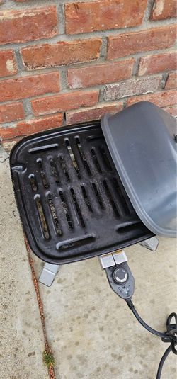 Electric grill
