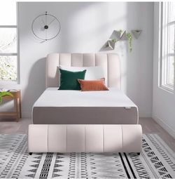 FULL 12” Amazon Basics GEL Memory Foam Mattress-Medium Firm-White/Grey $150 Firm NEW MATTRESS IN BOX
