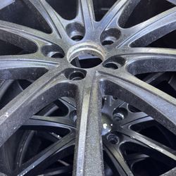 22’s 5 Lug Universal