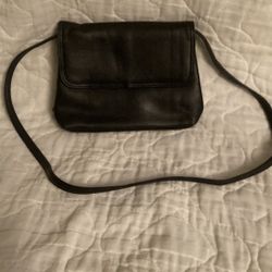 Katie Lee Black Leather Purse 