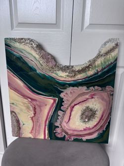 BEAUTIFUL CRYSTAL/RESIN ARTWORK