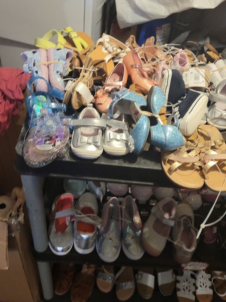 New Girls Shoes, Different Sizes