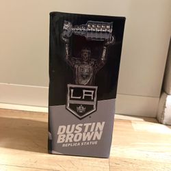 Los Angeles Kings 2023 Dustin Brown Jersey Retirement Replica Statue