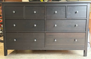 IKEA Hemnes Dresser 8 Drawer