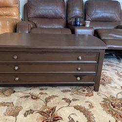 Nice Wooden Coffee Table With 3 Large Drawers Same Color Armchairs 