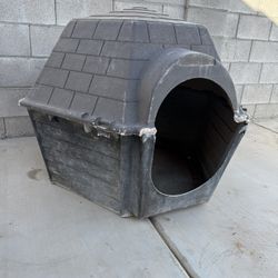 Large Dog House Used 
