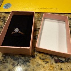 VVS1 1CT Moissanite Engagement Ring 