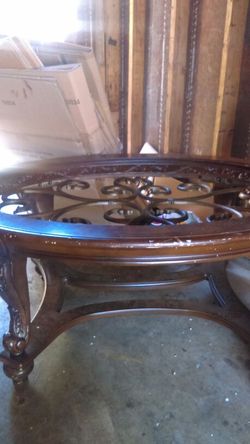 Coffee table needs glass