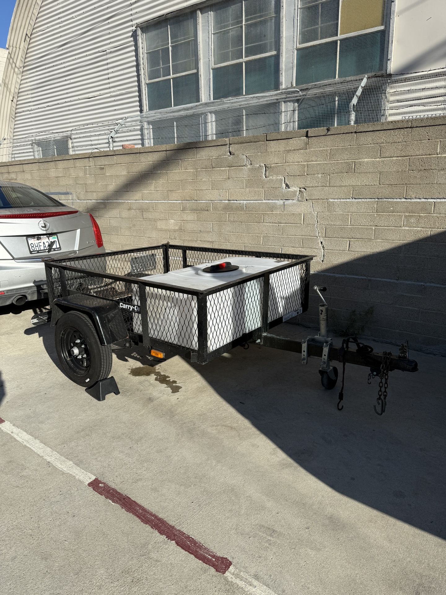 Trailer And Water Tank 