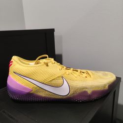 Kobe NXT yellow Mamba