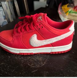 Valentine dunks