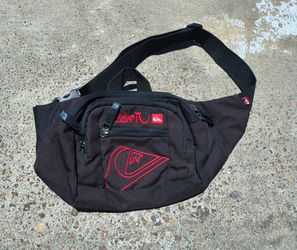Quicksilver Fanny Pack