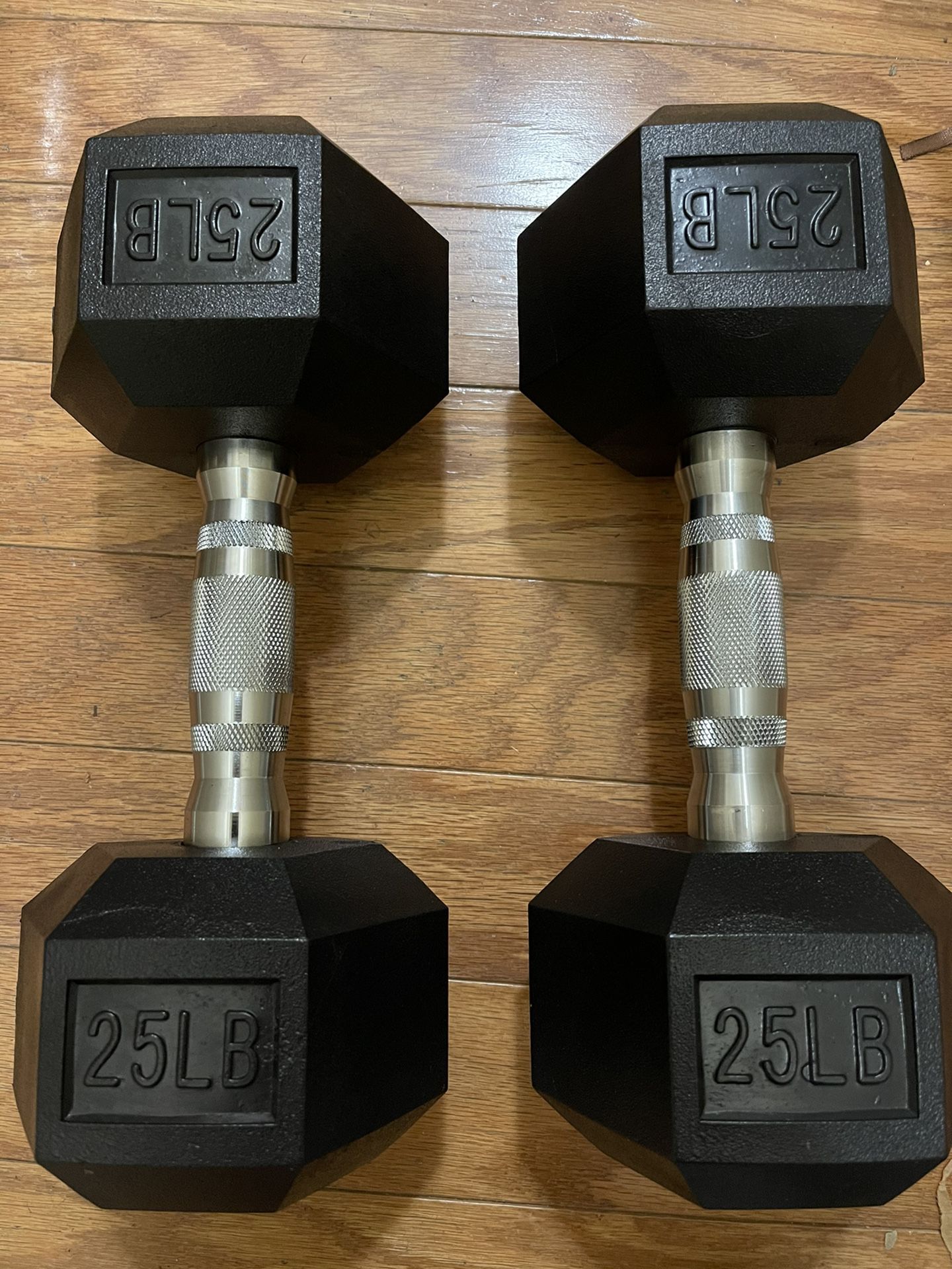 New 25 lbs rubber hex dumbbell set never used