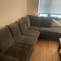 Bob’s Sectional Sofa