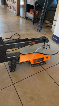 Scroll saw