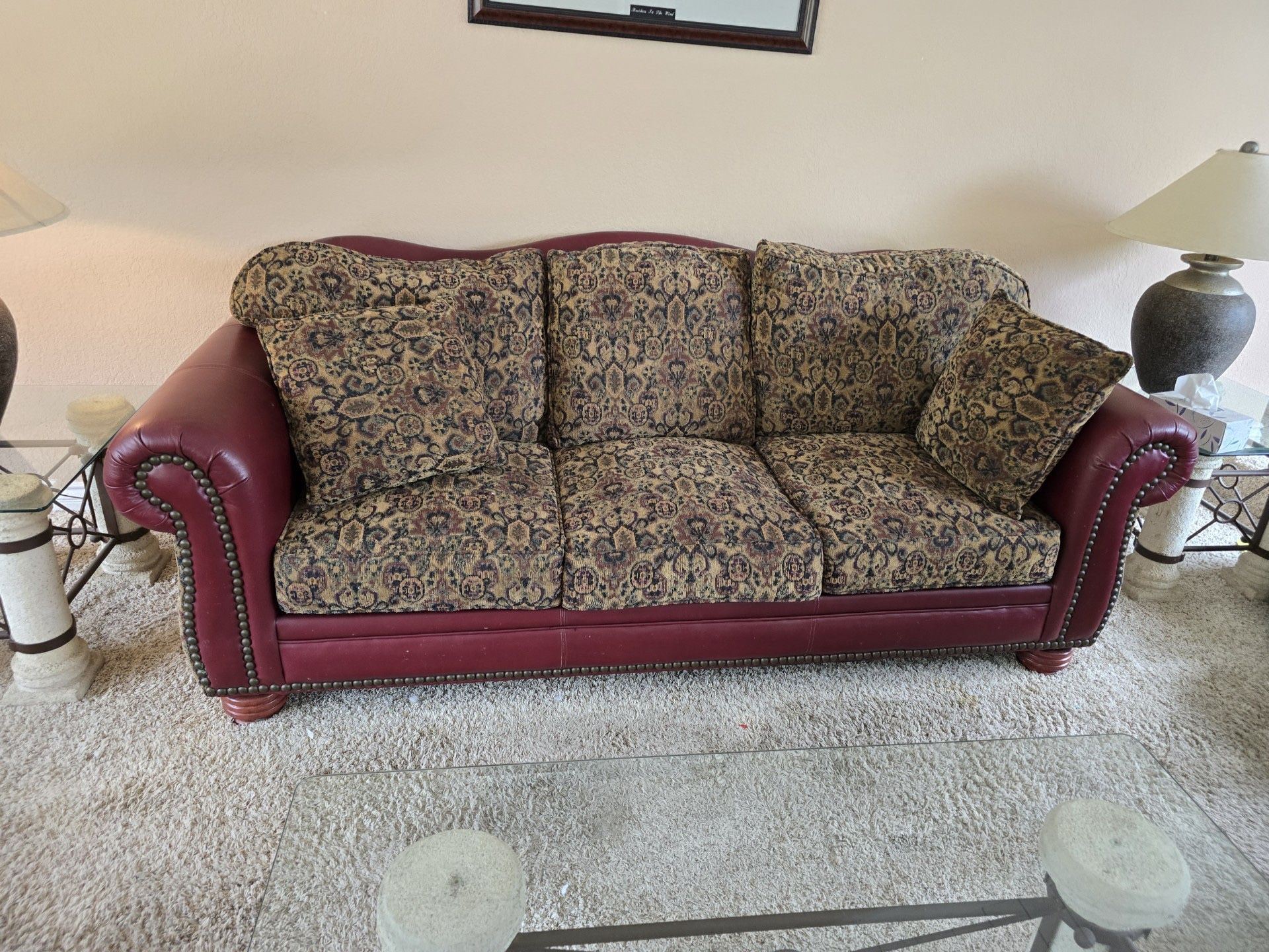Sofa set