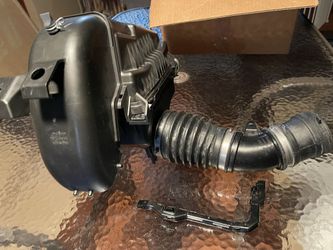 Civic Type R OEM intake. 