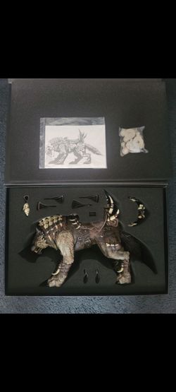 D20 studio action figures grey wolf