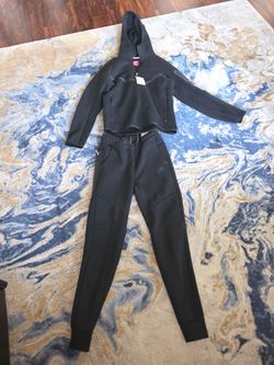 Nike Tech Fleece Tracksuit Set Black mens small