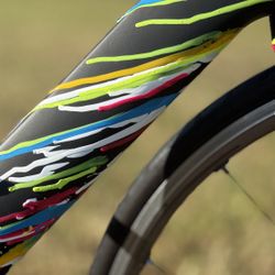 Carbon Fiber road bike + Trainer + Wahoo element Bolt