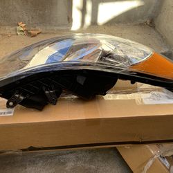 Hyundai Elantra Headlight 2011 -13