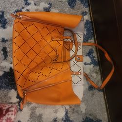 Jessica SIMPSON LEATHER TOTE BAG