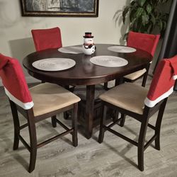 Dinning Table With 4 Chairs