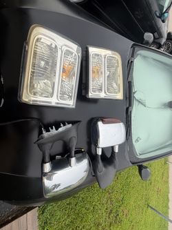 Lights and mirrors used original