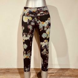 Small Reversible Leggings with Pocket