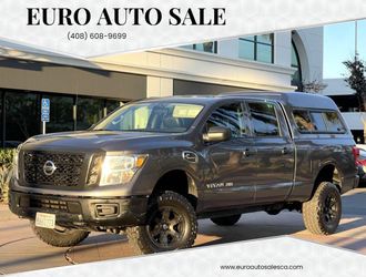 2017 Nissan TITAN XD