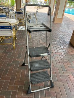 Step Ladder