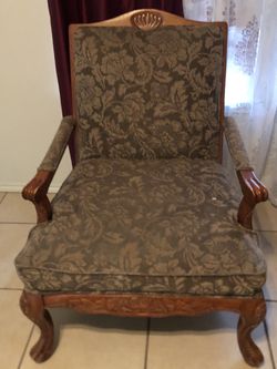 3 Piece Living Room Beautiful Upholstery Carved Wood