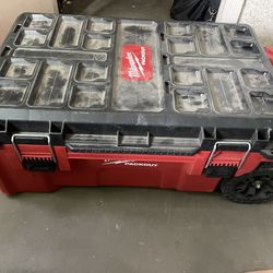 Milwaukee Packout 38 Inch