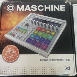 🎧 FOR SALE: Native Instruments Maschine (Brand New) 🔥 