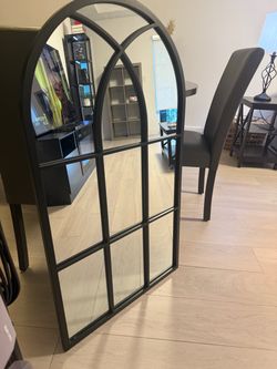 WALL MIRROR