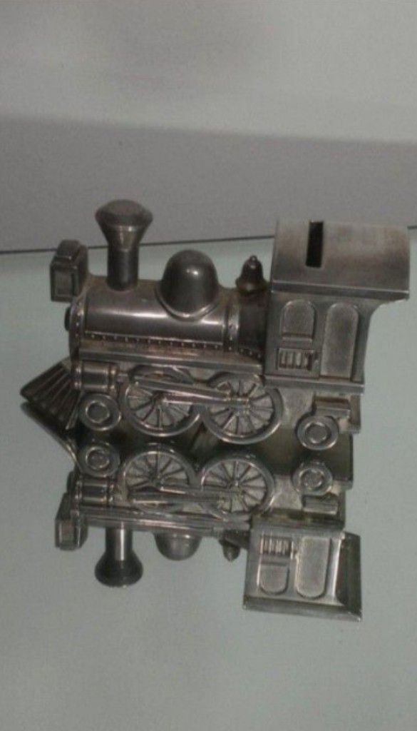 1992 VINTAGE LOCOMOTIVE COIN BANK 6"×3"