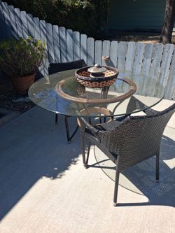 Heavy Duty! pice Patio set wiker must Go!