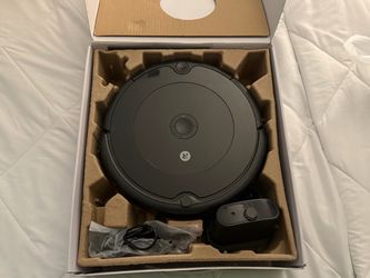 Roomba vacuum