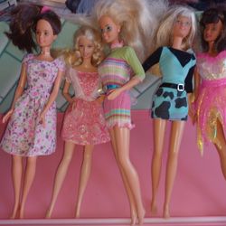 5 Different Vintage Barbies