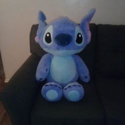 Giant Stitch Plushie 