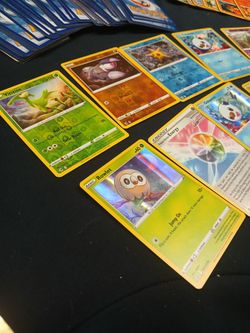 Pokémon Card Box