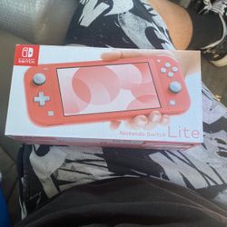 Nintendo Switch Lite 
