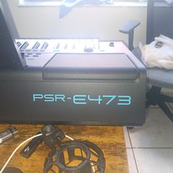 Yamaha Psr E473 Con RITMOS 