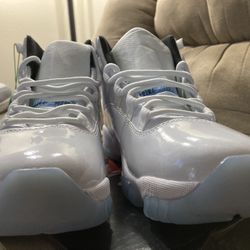 Nike Jordan 11 Legened Blue