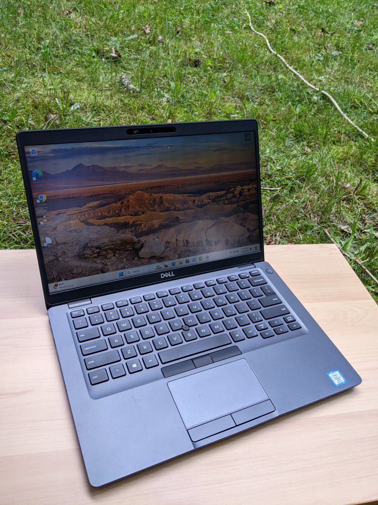 Dell Latitude 5400 Win 11 Laptop